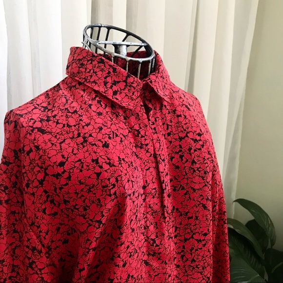 Vintage 1980s Impressions of California Red and Black Floral Blouse - Picture 4 of 15